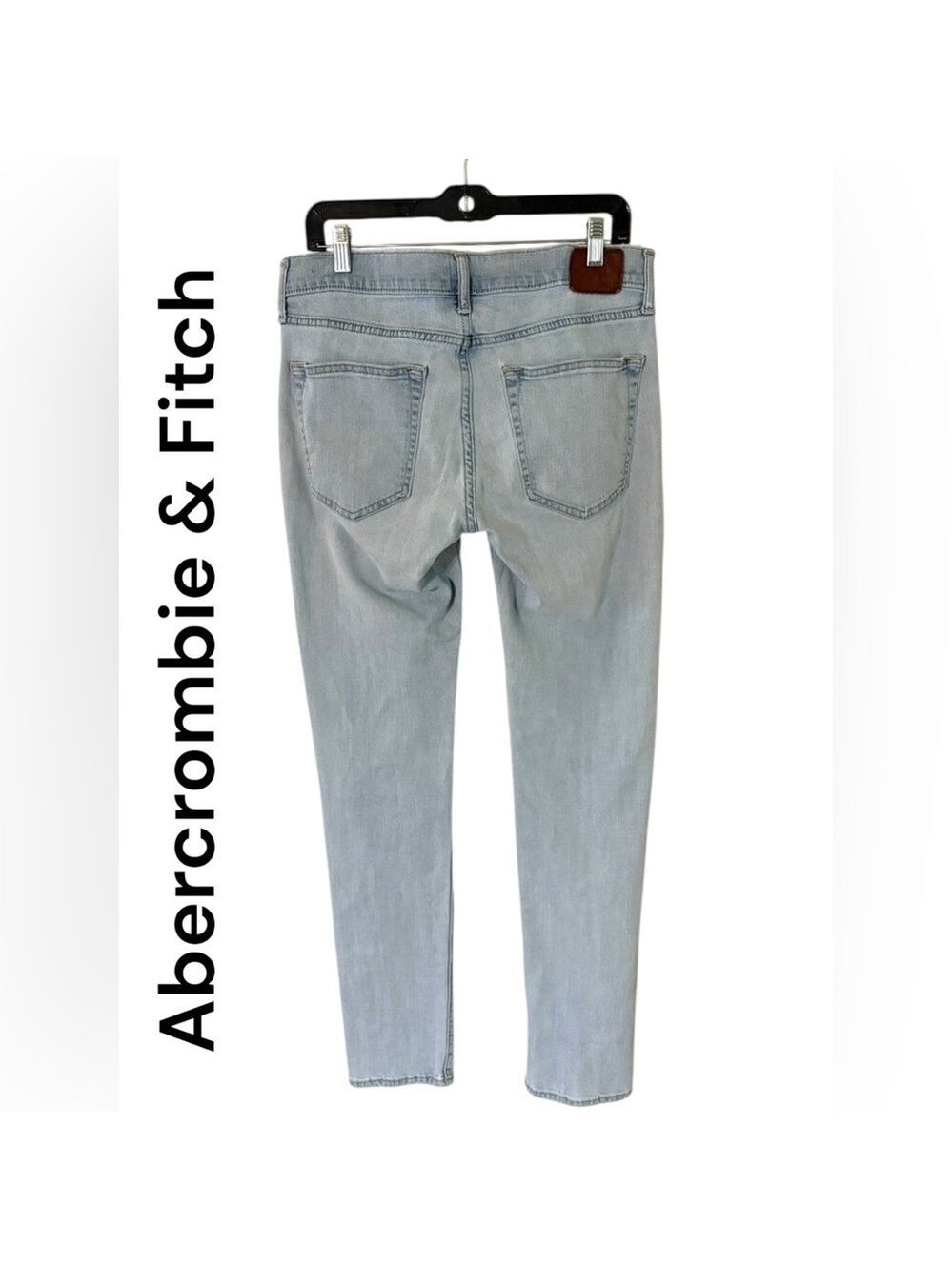 Abercrombie & Fitch-Men’s 32x34 jeans. Langdon slim stretch light wash. GUC!